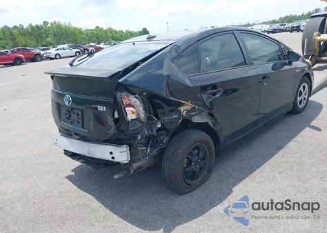 2014 Toyota Prius z USA, uszkodzony, nr VIN JTDKN3DUXE0369142
